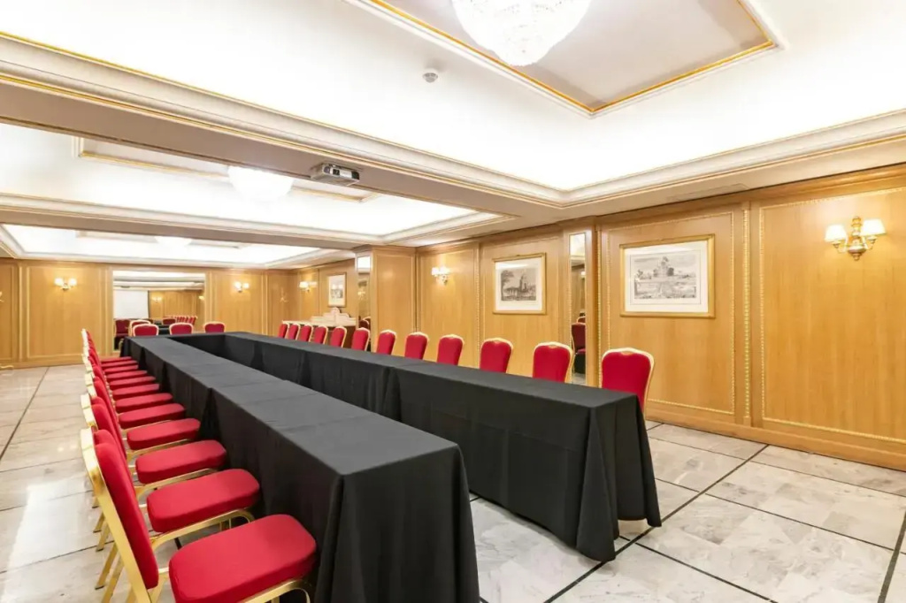 Hotel photo 18