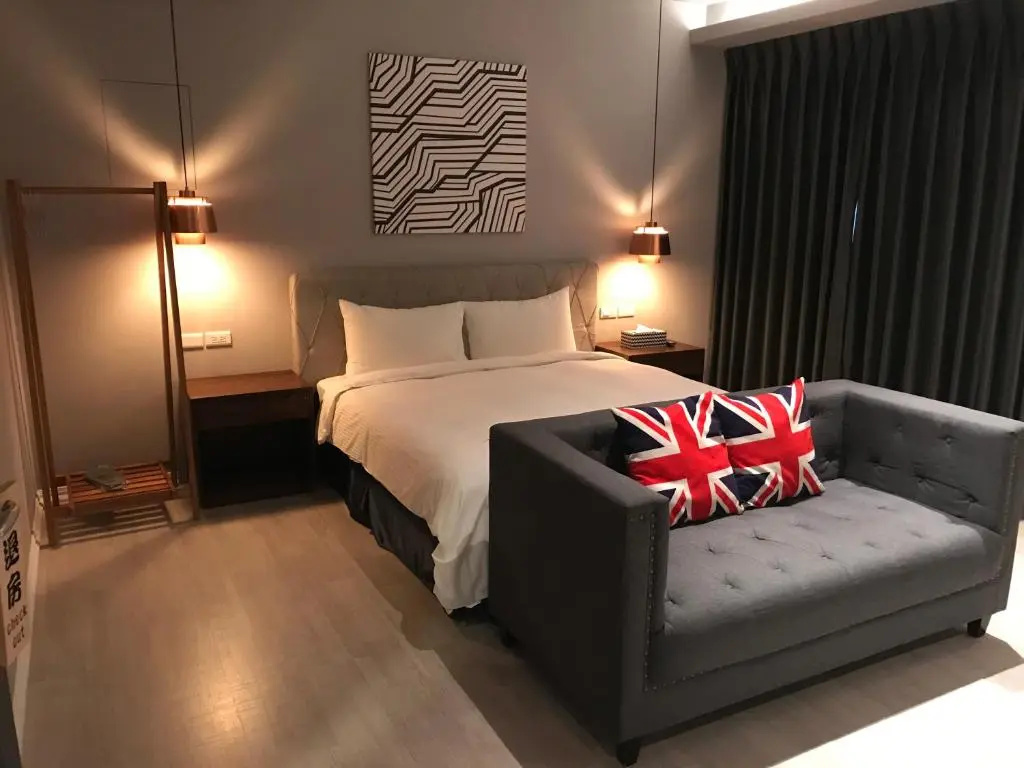 Deluxe Double room with balcony (full double bed)