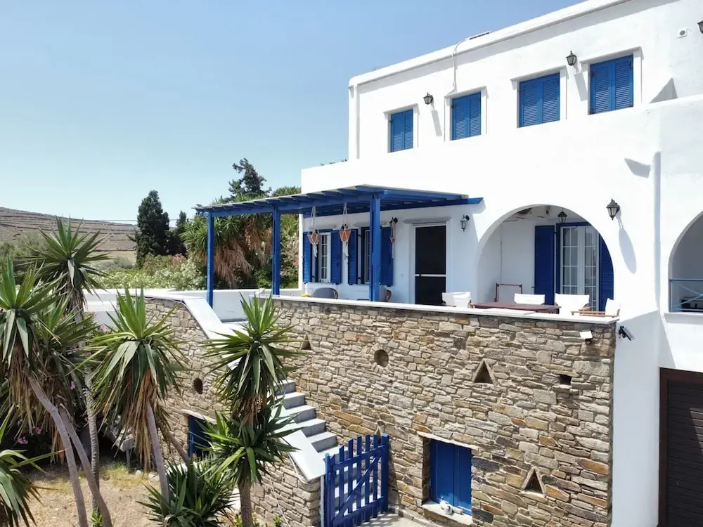 Menmar House in Tinos