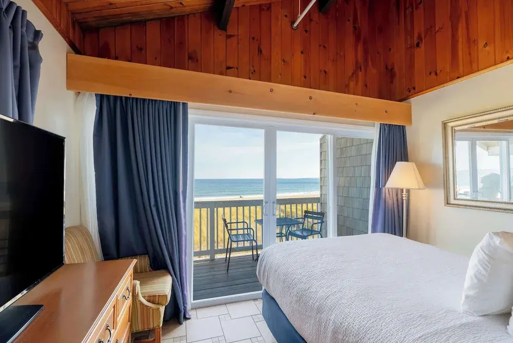 Standard Quadruple room with balcony and with view