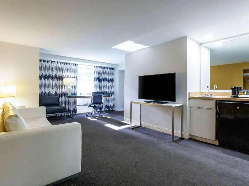 Comfort Inn & Suites Baltimore Inner Harbor - Chambres