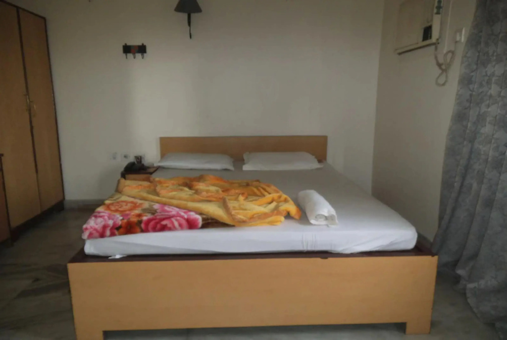 Goroomgo Central Guest House Agartala — фото 3