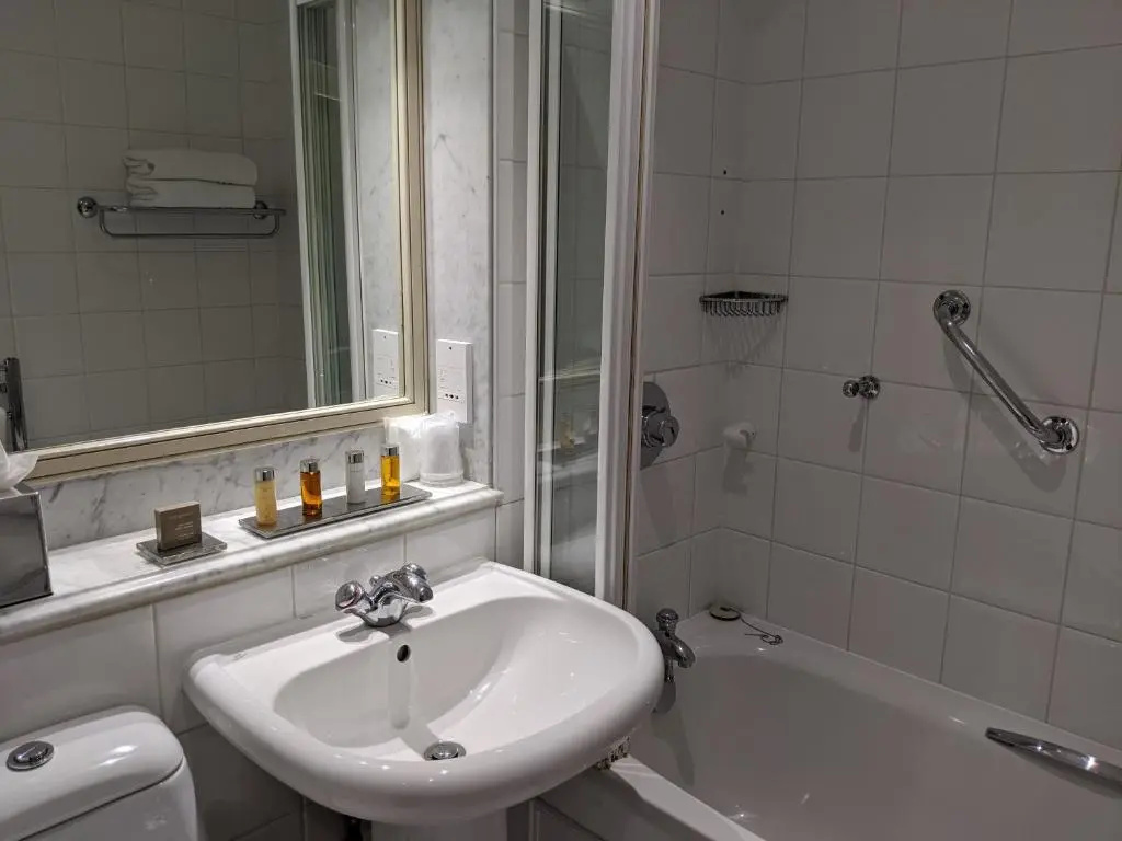 Cotswold Lodge Hotel - Chambres