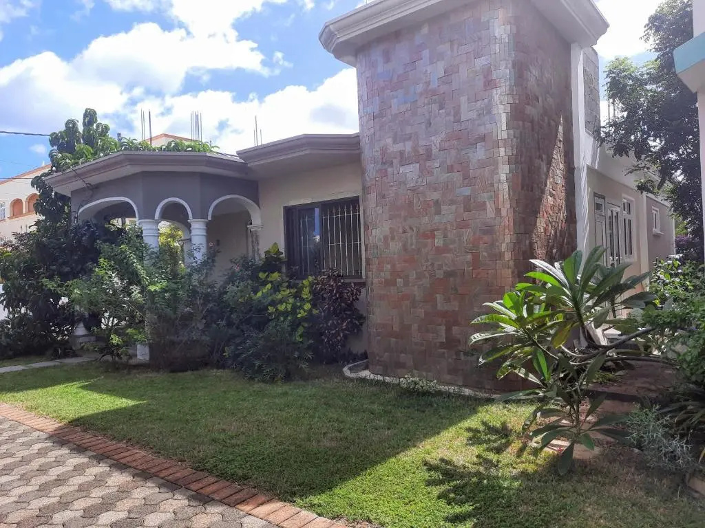 Deluxe Villa