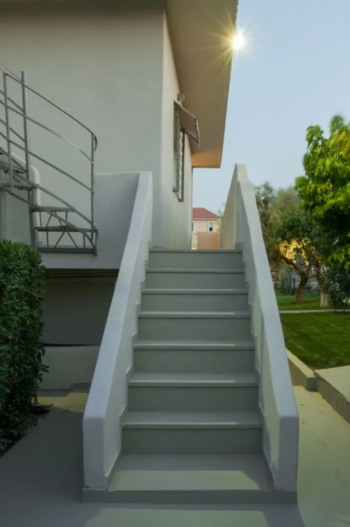 Balcony & Terrace