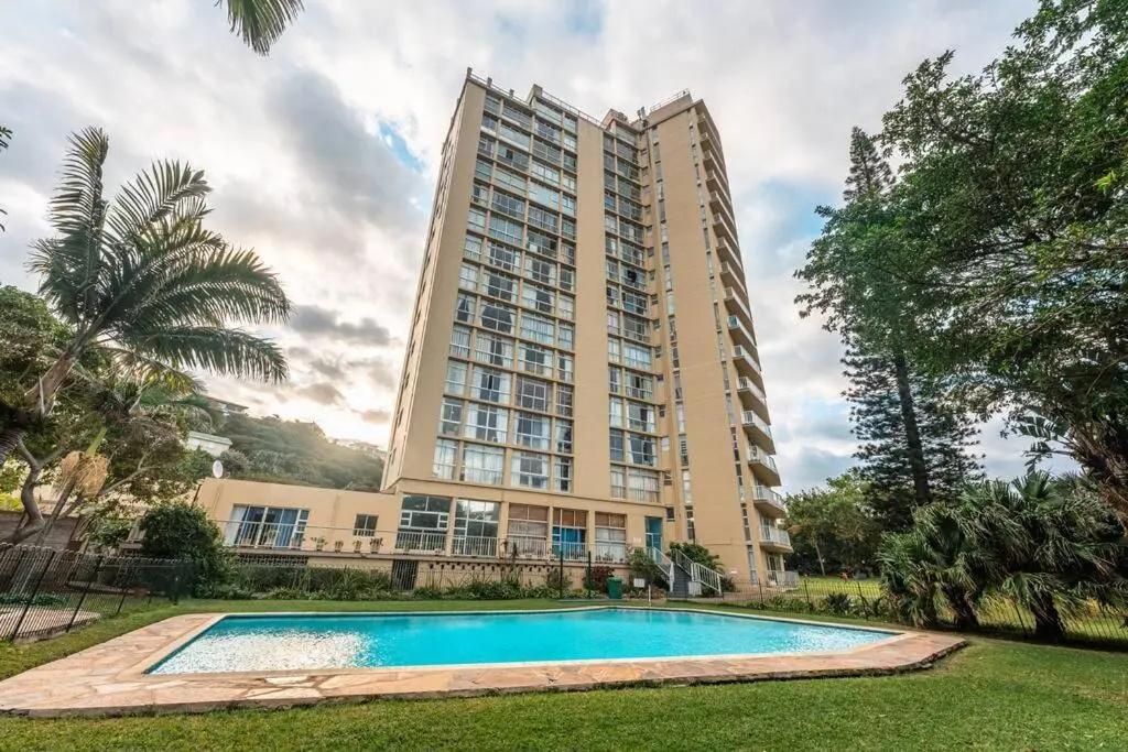 1002 La Ballito-trendy apartment with endless view