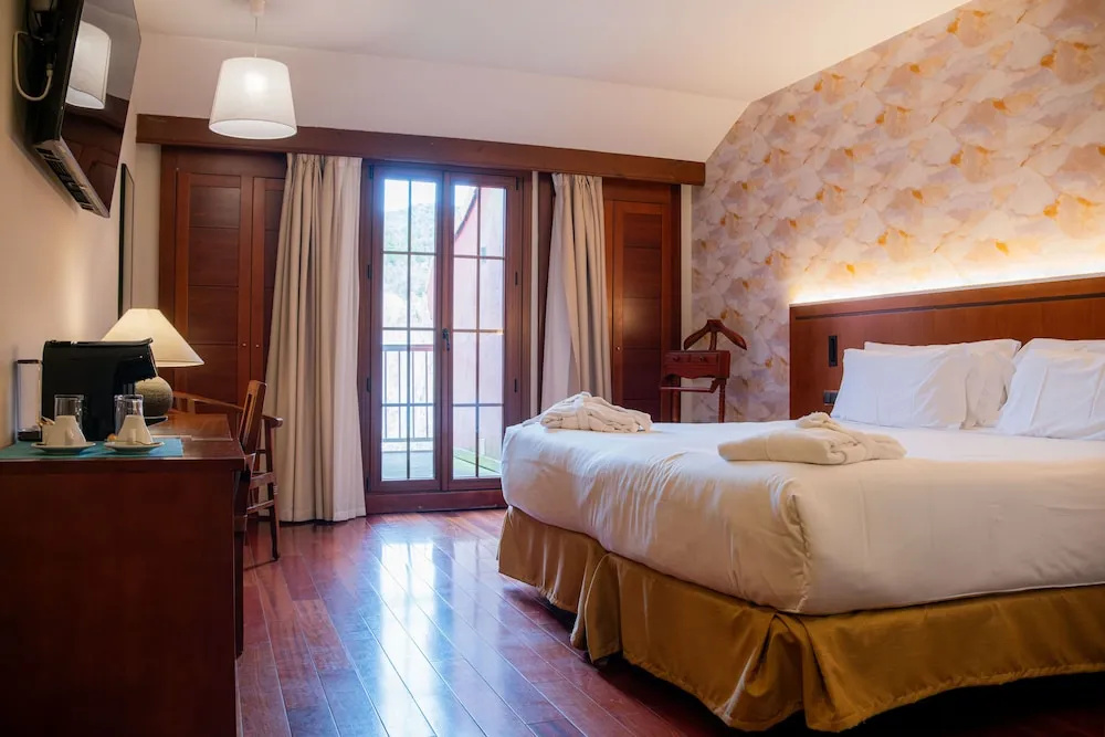 Superior Double room with balcony and with river view (full double bed)