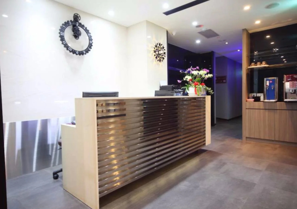 Ehouse Hotel XiNing Banch