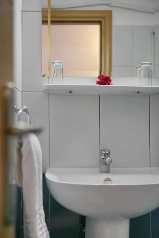 Theofilos Classic Hotel - Chambres
