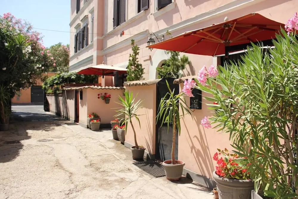 Hotel photo 9