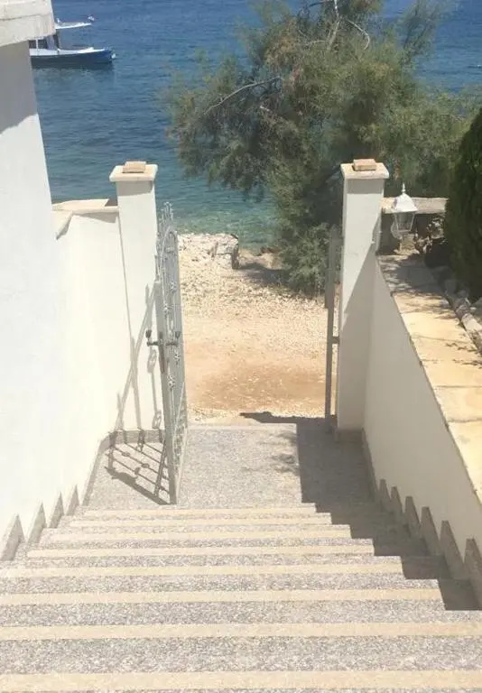 Apartments Villa Iva Alla