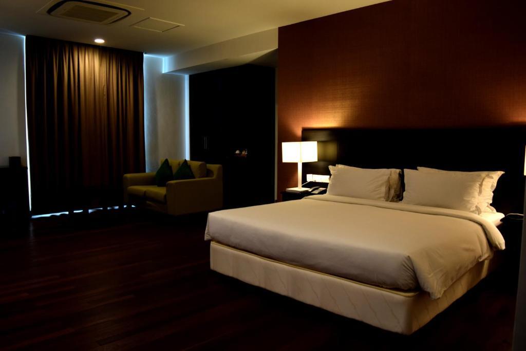 Lazenda Hotel