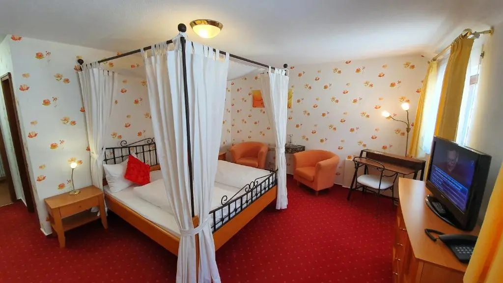 Hotel Restaurant Rebstock - Chambres