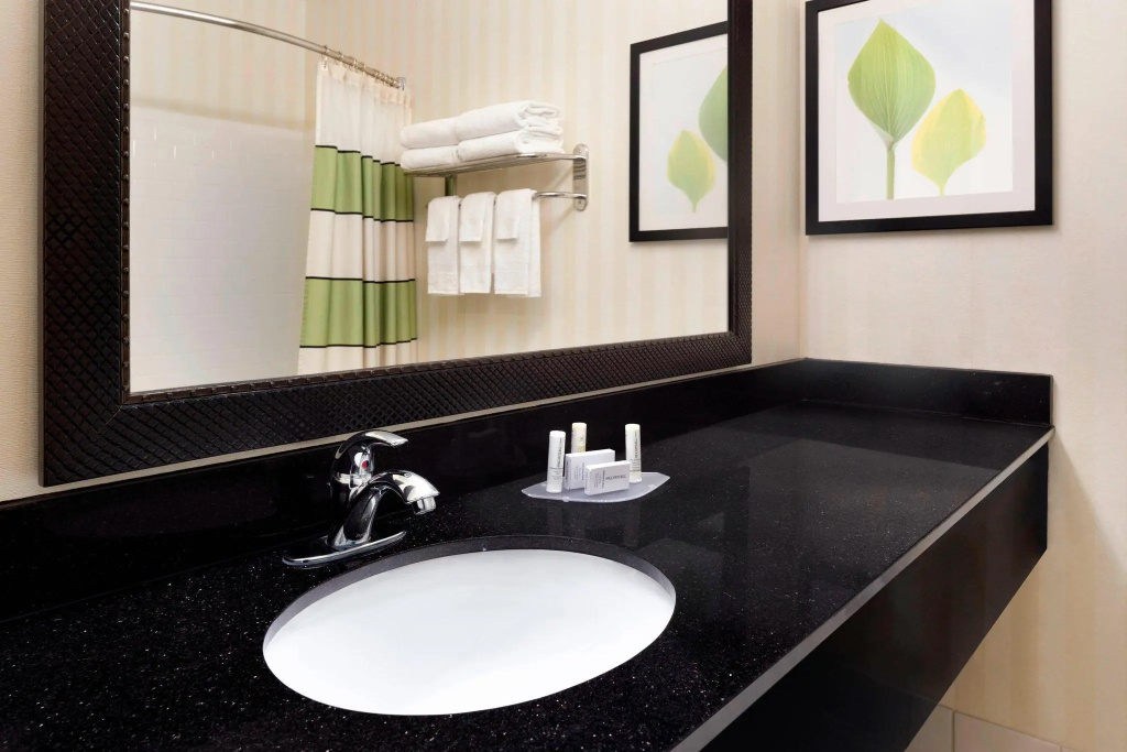 Fairfield Inn & Suites by Marriott Champaign - Chambres