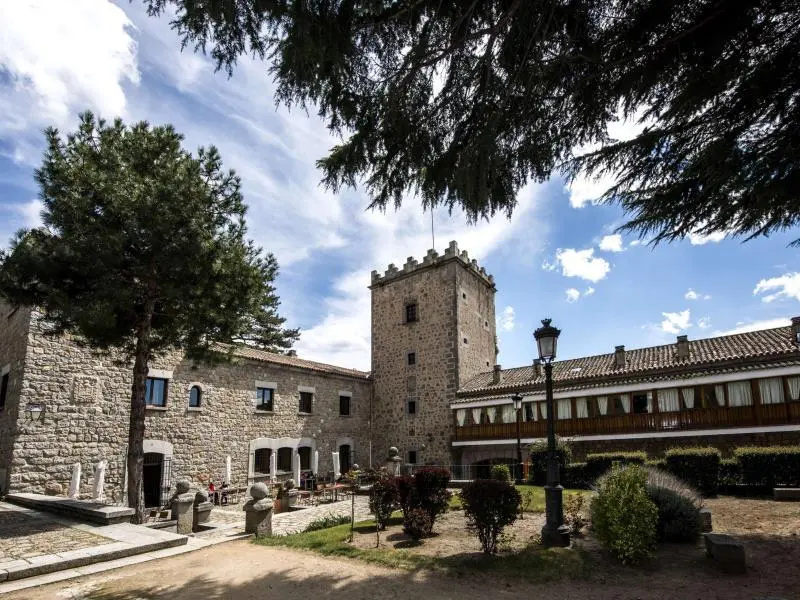 Parador De Avila - Chambres