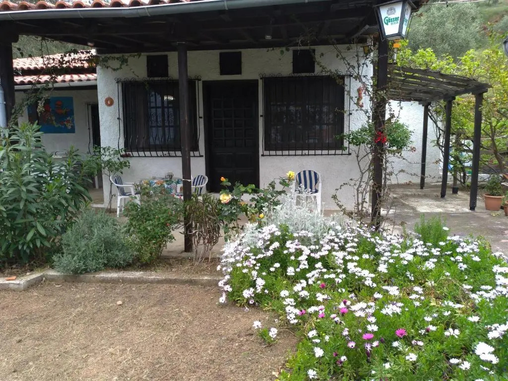 Persefoni house