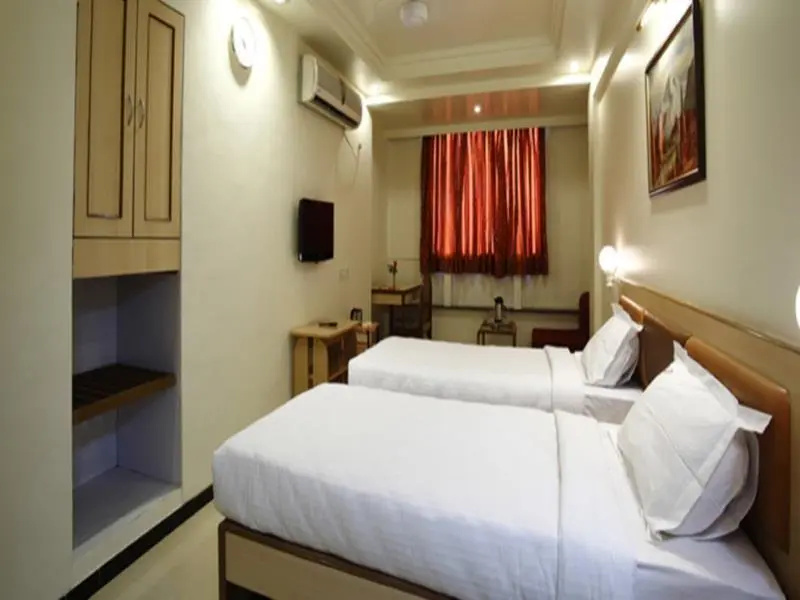 Hotel Suyash Deluxe - Chambres