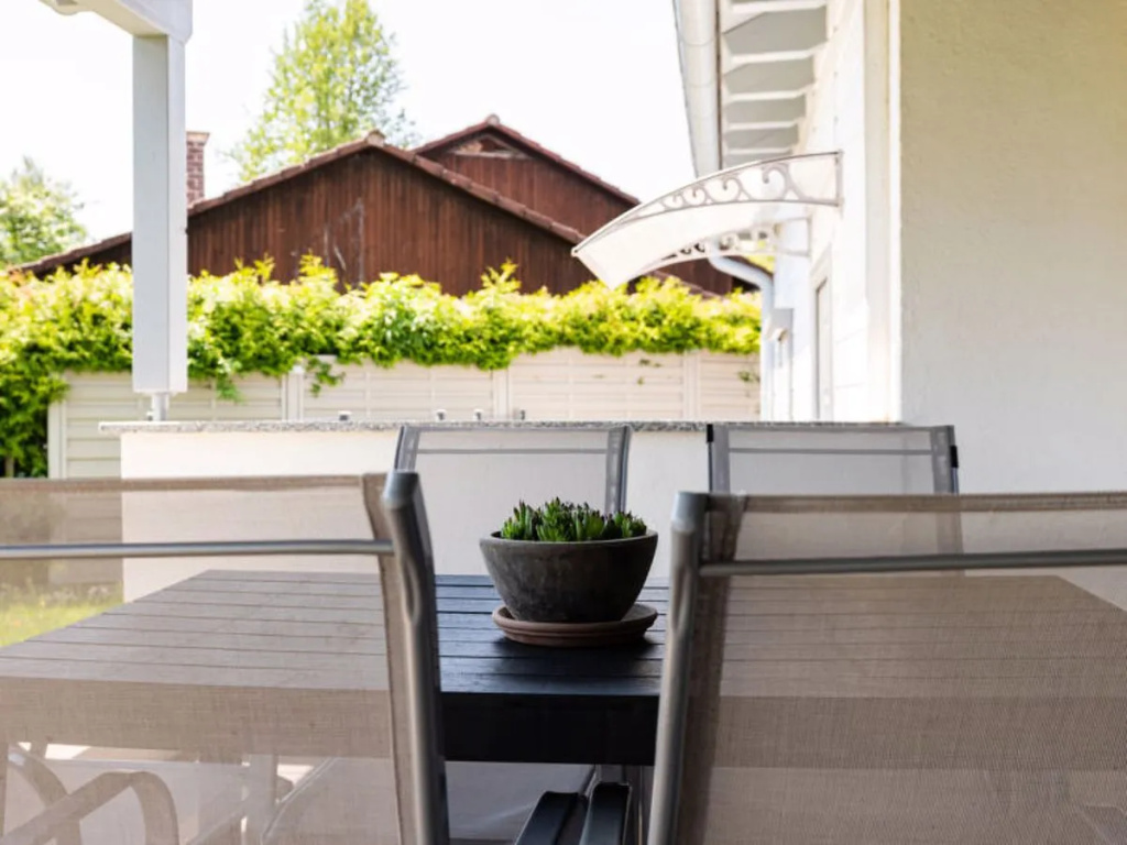 Balcony & Terrace
