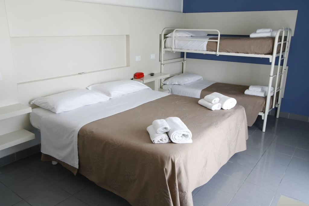 Hotel Desire' - Général