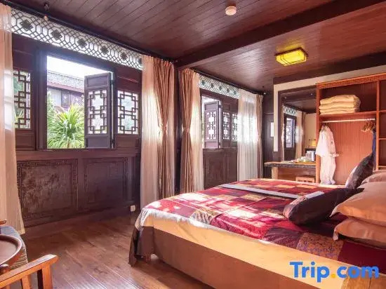 Standard Double room with courtyard view (twin beds)