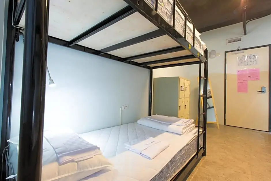 Bed in Dorm