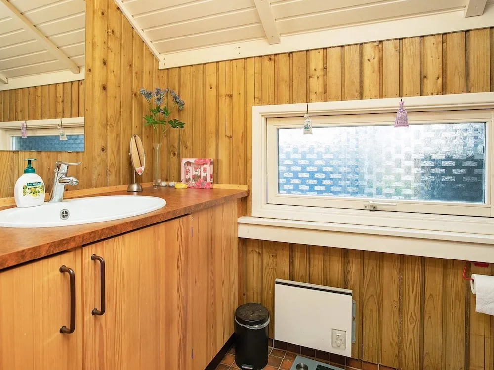 6 Person Holiday Home in Store Fuglede - фото 6