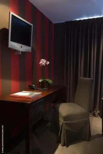 Pol Hotel - Chambres