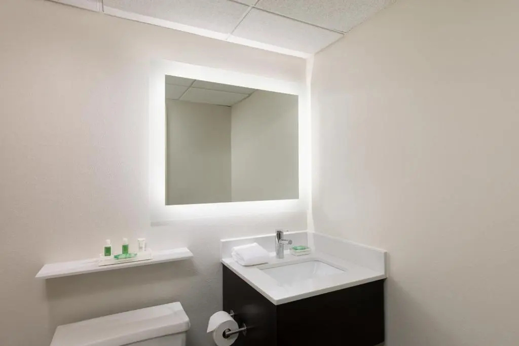 Holiday Inn Clark - Newark Area by IHG - Chambres