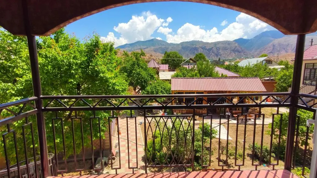 Balcony & Terrace