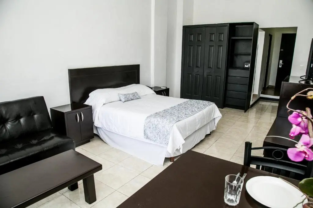 Suite with balcony