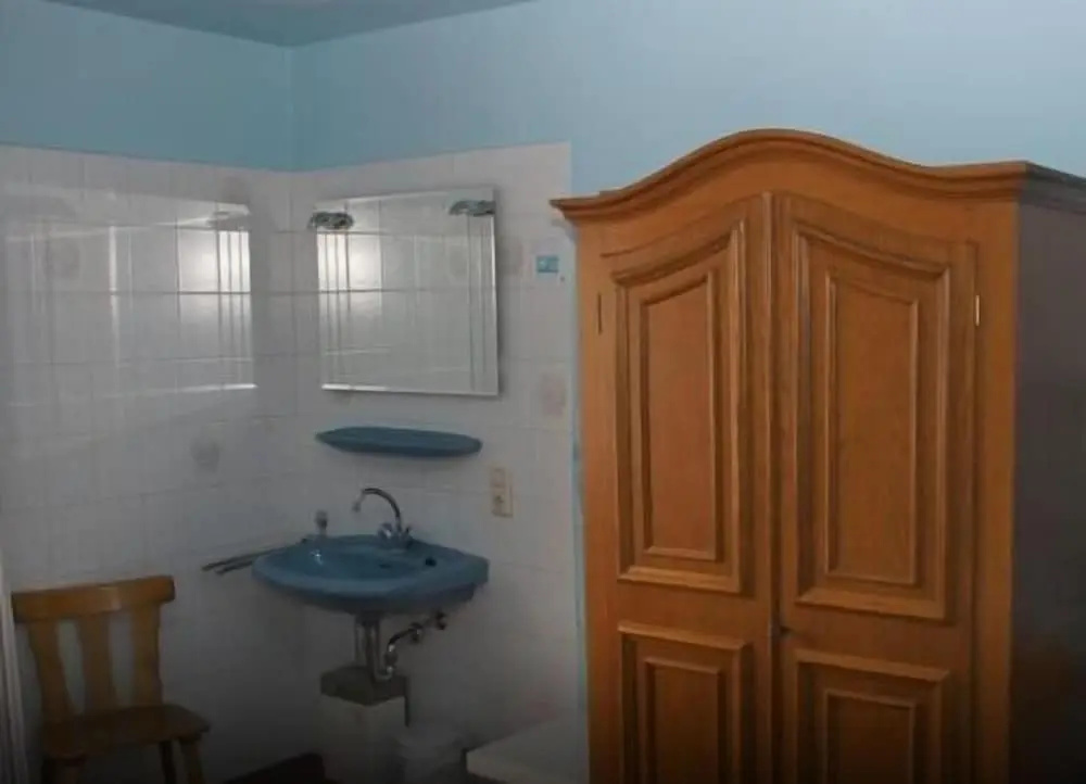 Economy Double room (full double bed)