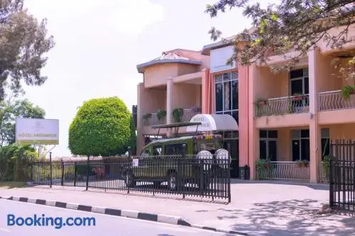 Ninzi Hill Hotel