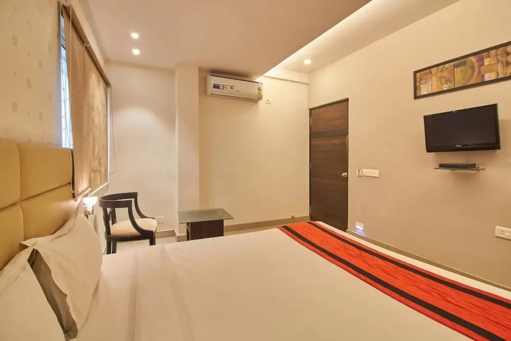 Hotel Crest Inn - Chambres