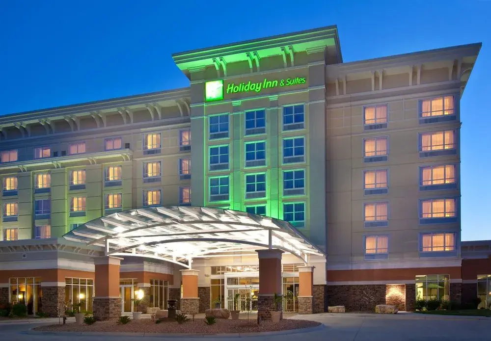The Rewind West Des Moines, Tapestry Collection by Hilton