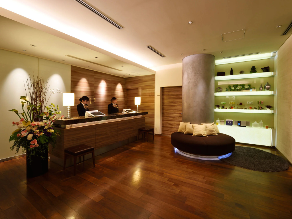 Lobby & Reception