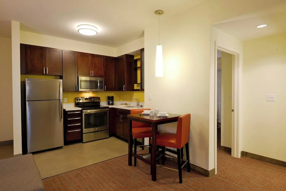 Residence Inn by Marriott Omaha Aksarben Village - Chambres