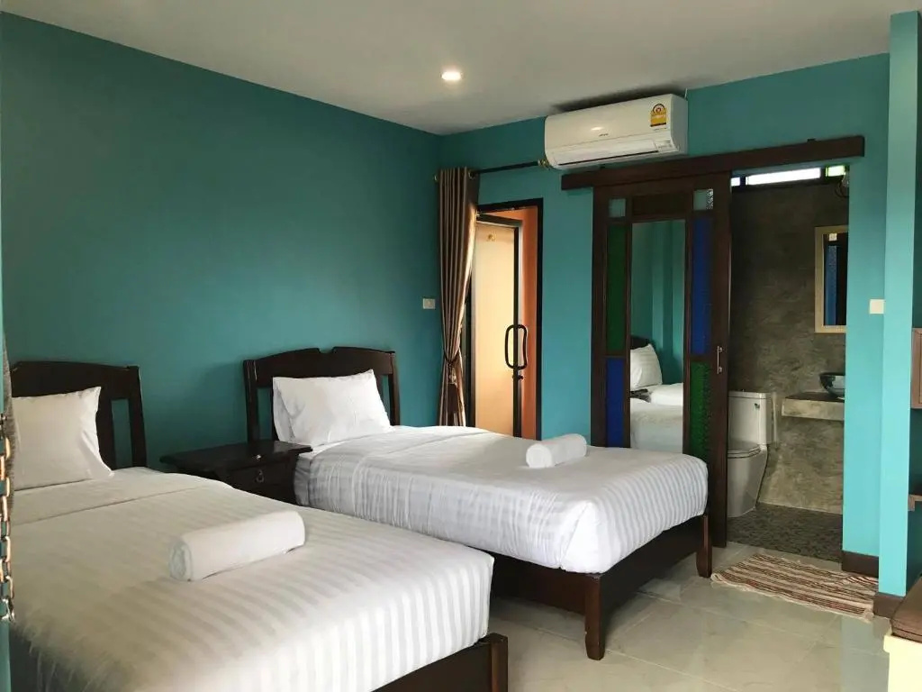 Superior Quadruple room
