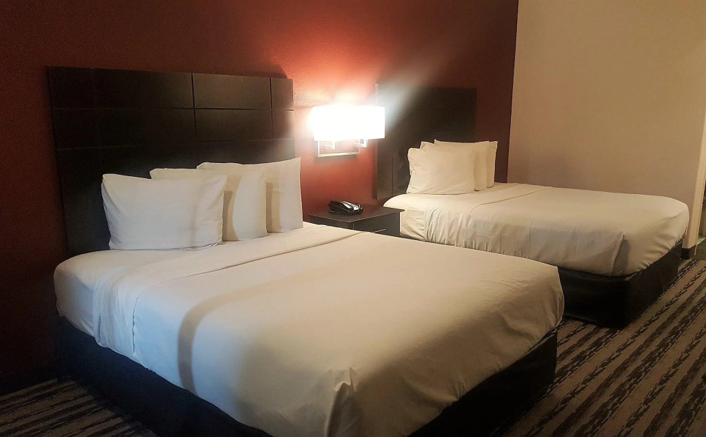 Superior Quadruple room