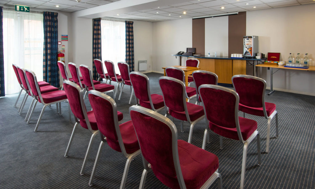 Holiday Inn Express Gloucester - South by IHG - Général