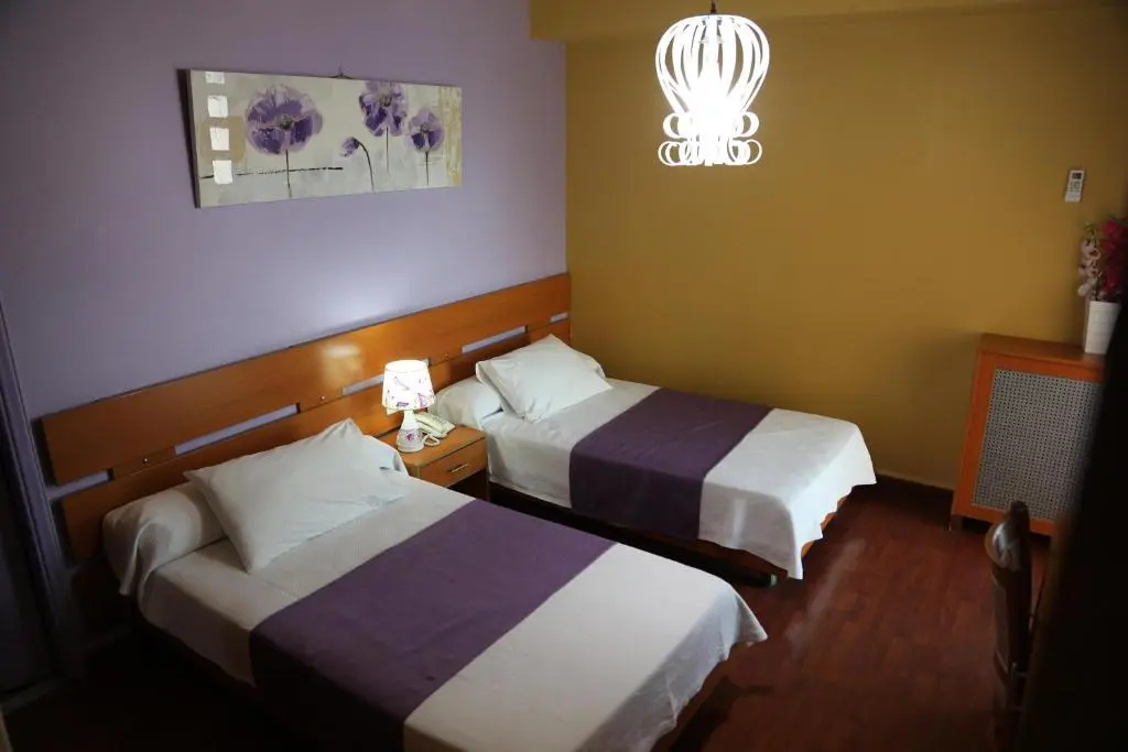 Deluxe Double room with sea view twin beds