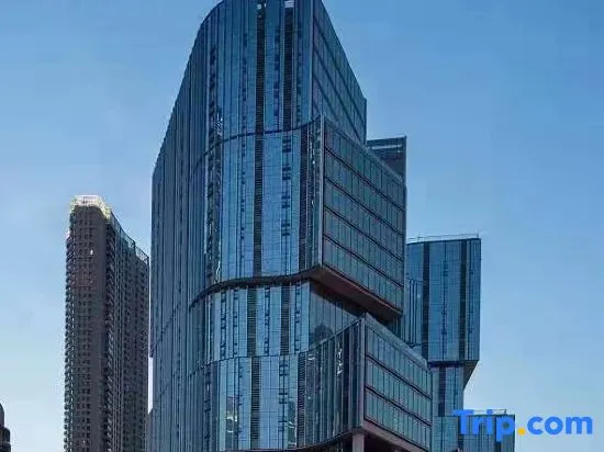 Gufengli High-Rise River View Suite Homestay (Wu Yi Square IFS)