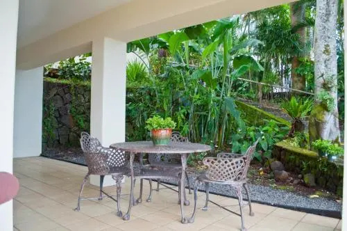 Hilo Honoli'i Hale