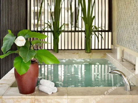 Shangri-La's Rasa Sayang Resort & Spa