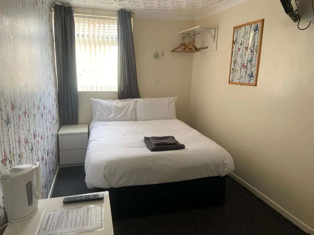 Standard Double room (full double bed)