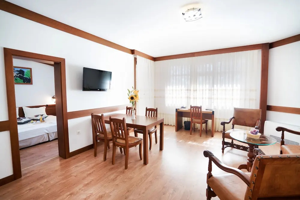 Standard Double Family room (twin beds)