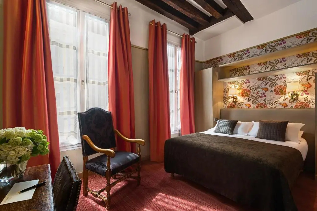 Superior Double room (full double bed)