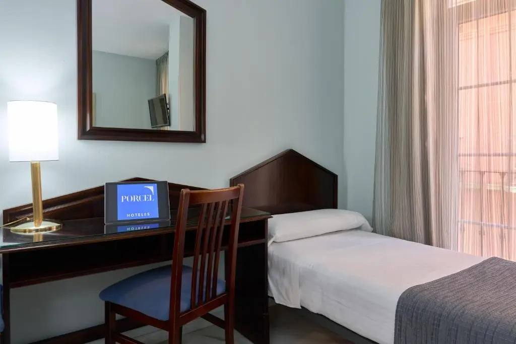 Hotel Porcel Navas - Chambres