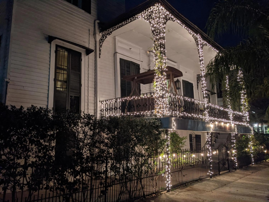 The Esplanade Guesthouse Mansion