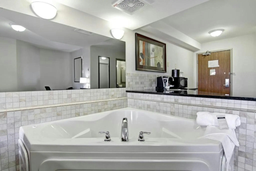 Hotel photo 24