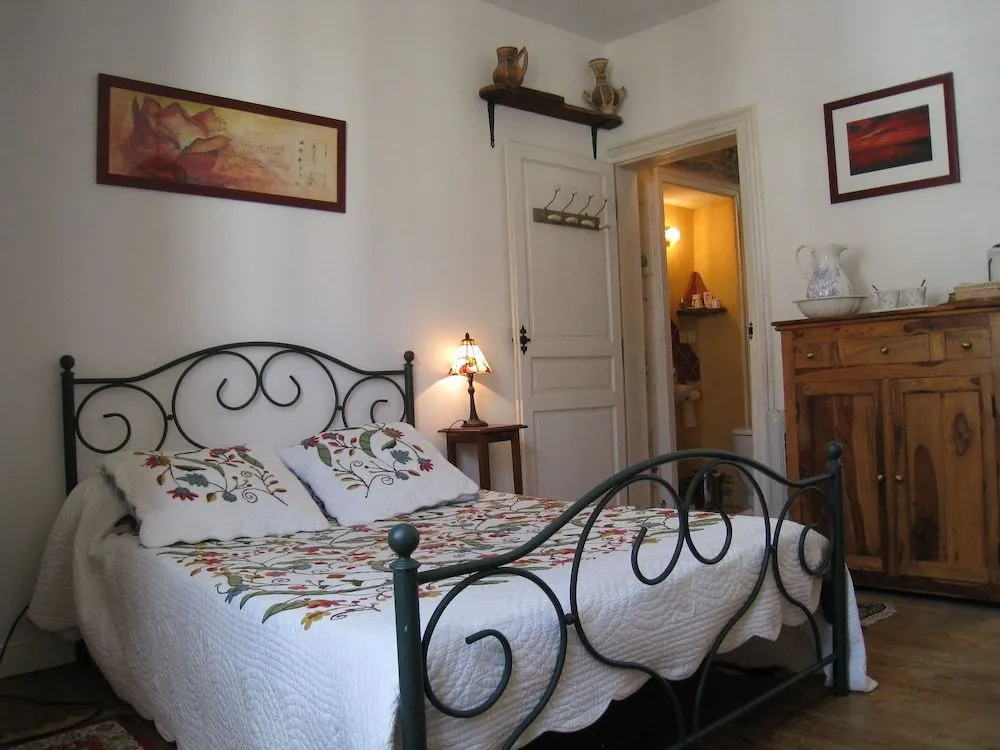 Voir la photo 4 — Le Petit Quernon
